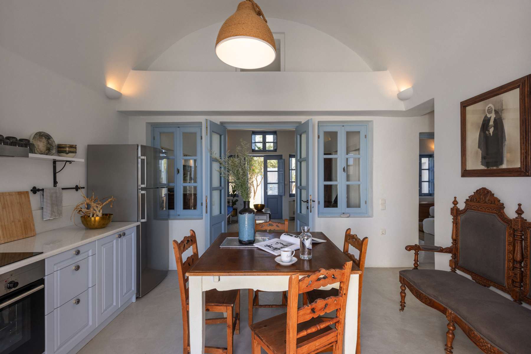 Spitia_Santorini_Blue_Door_Villa_07
