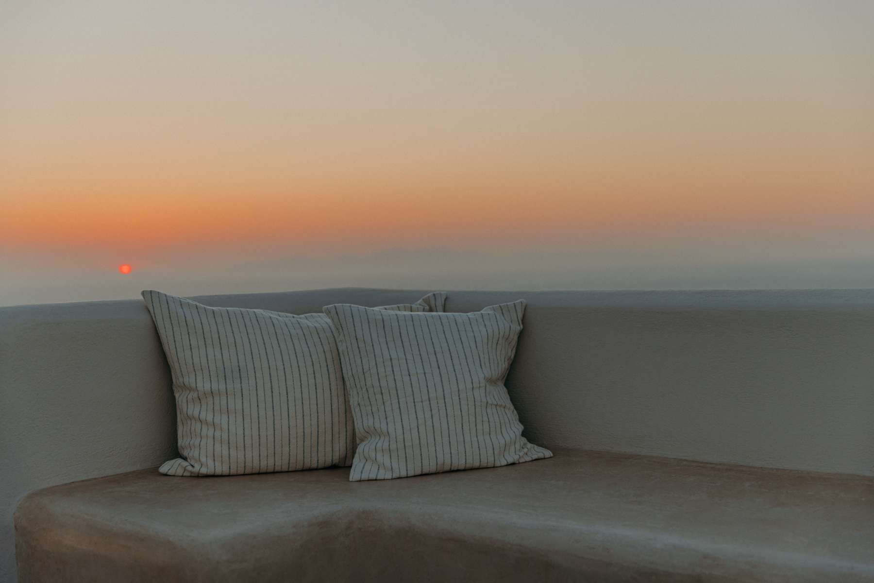 Spitia_Santorini_Blue_Door_Villa_24