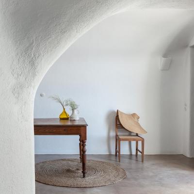 fishermans cave house spitia santorini 12